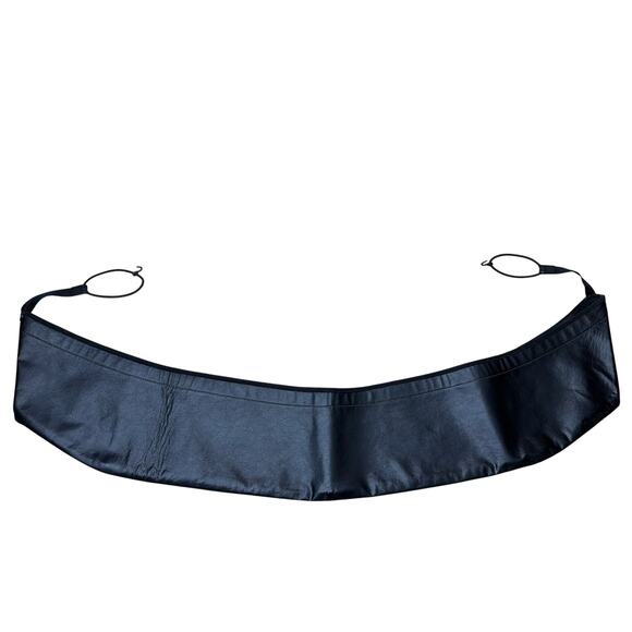 Colgan Custom BS3335BC Black Vinyl Sport Bra Hood Cover – Fits Ford Mustang? - Picture 1 of 9